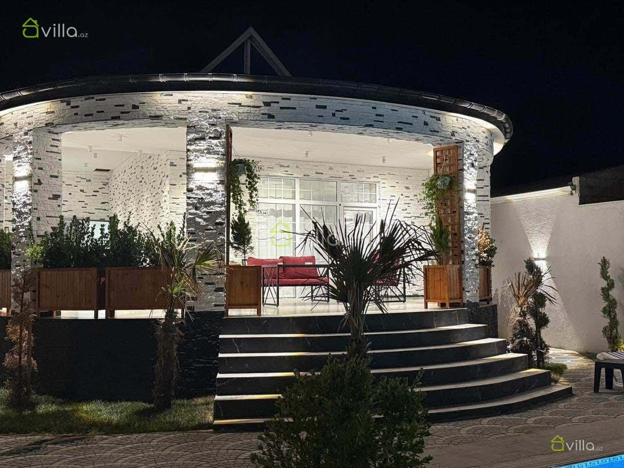 Party Villa
