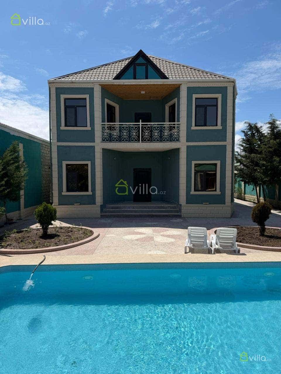 Blue Villa